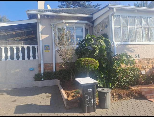 3 BEDROOM HOUSE FOR SALE IN KENSINGTON